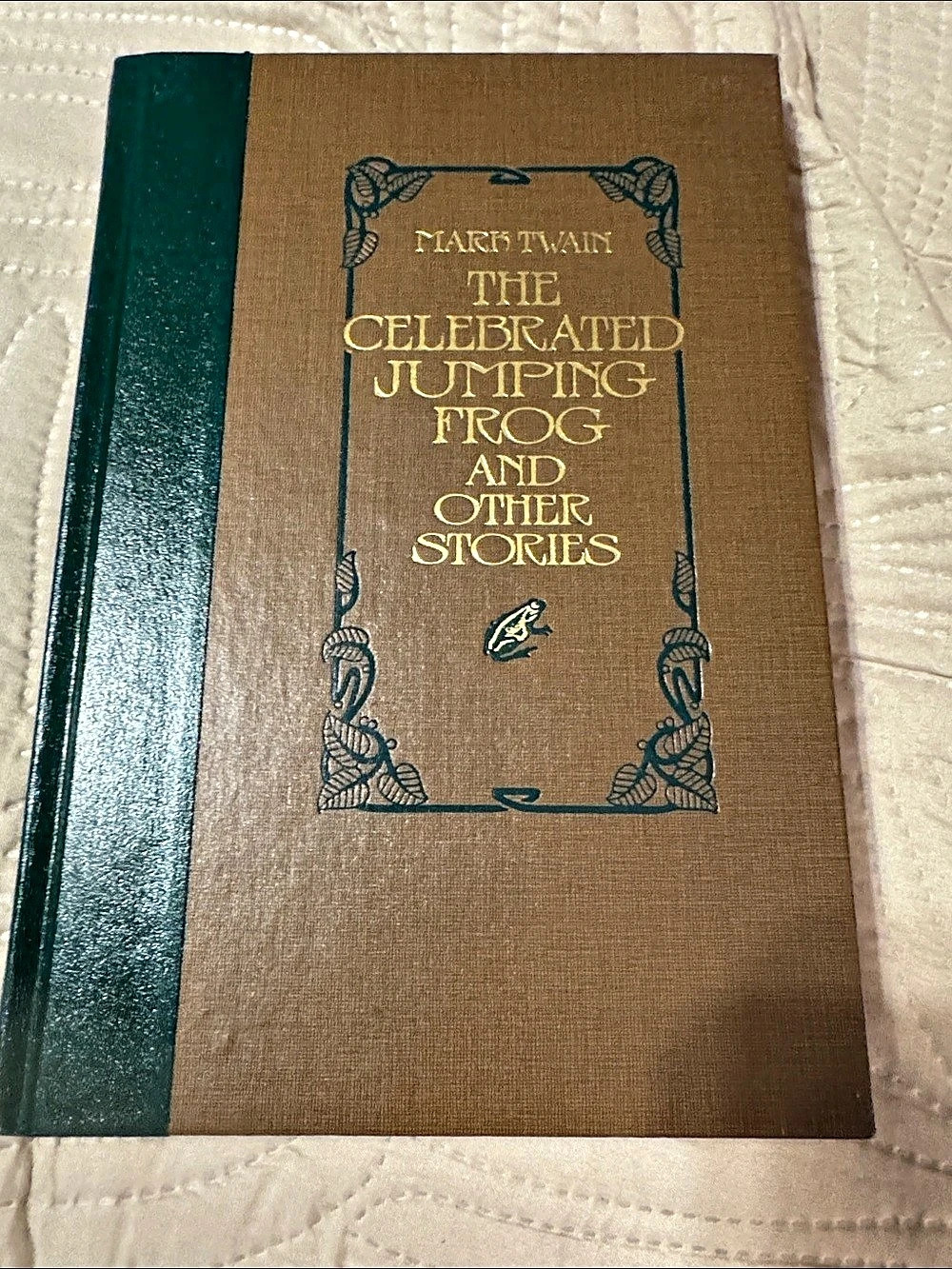 Reader's Digest The Celebrated Jumping Frog and Other Stories Hardcover Book